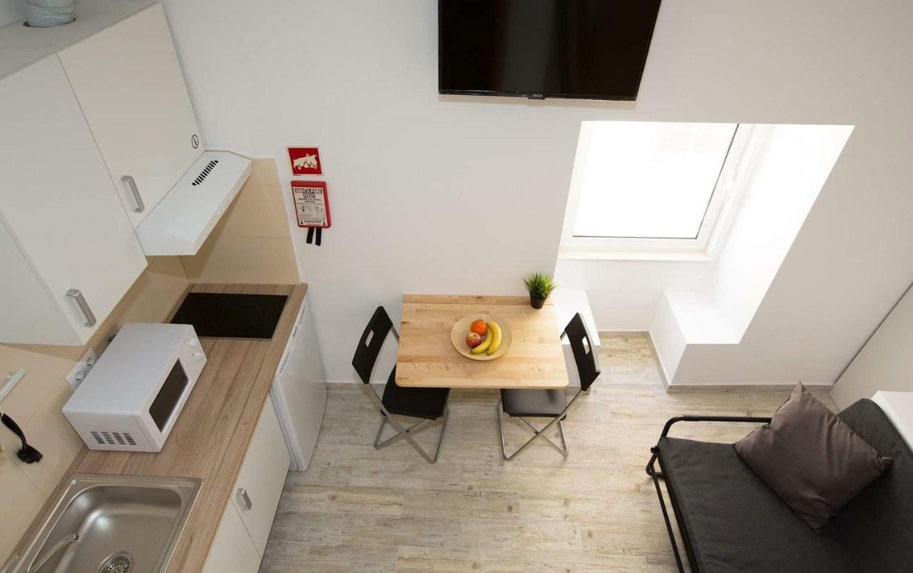 E5Tudio Dto. Apartment เปนิช ภายนอก รูปภาพ